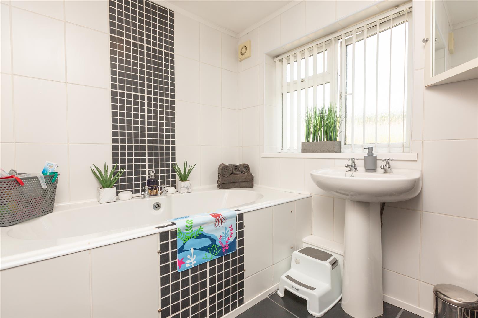 Cecil Street, Manselton, Swansea, SA5 8QJ